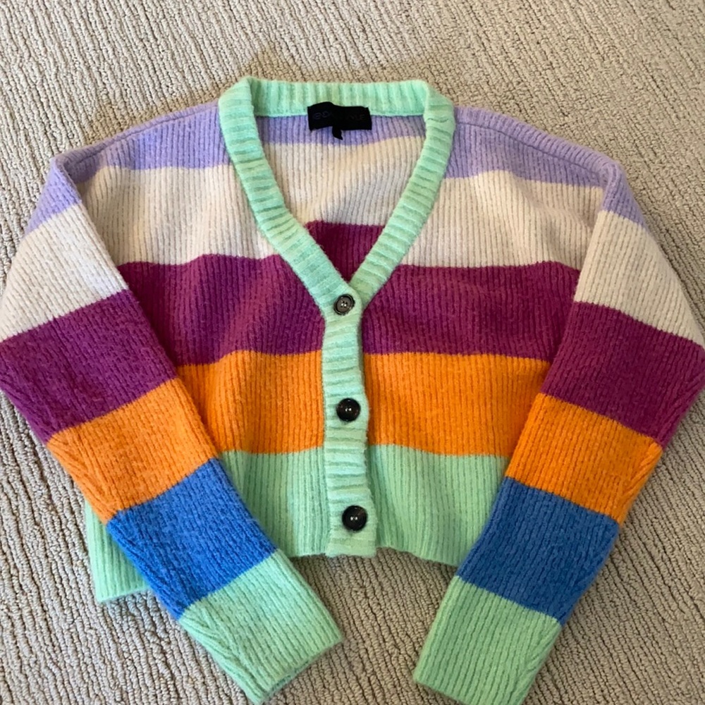 Cardigan sweater